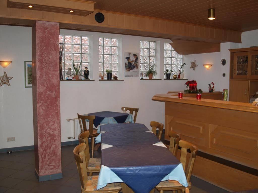 Hotel Garni Pension Ruth Mutterstadt Kültér fotó